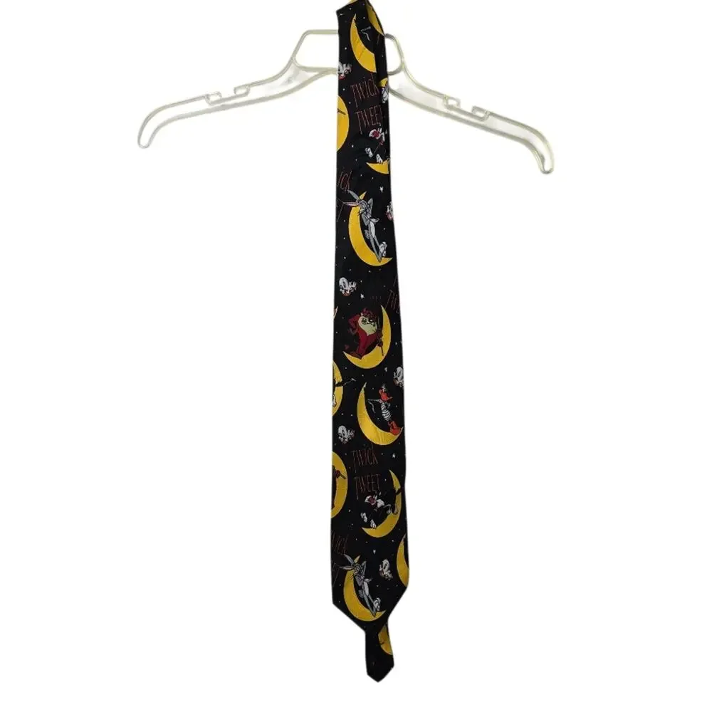 Vtg 1995 Looney Tunes Mania Halloween Tie Twick or Tweet Moon Novelty Necktie